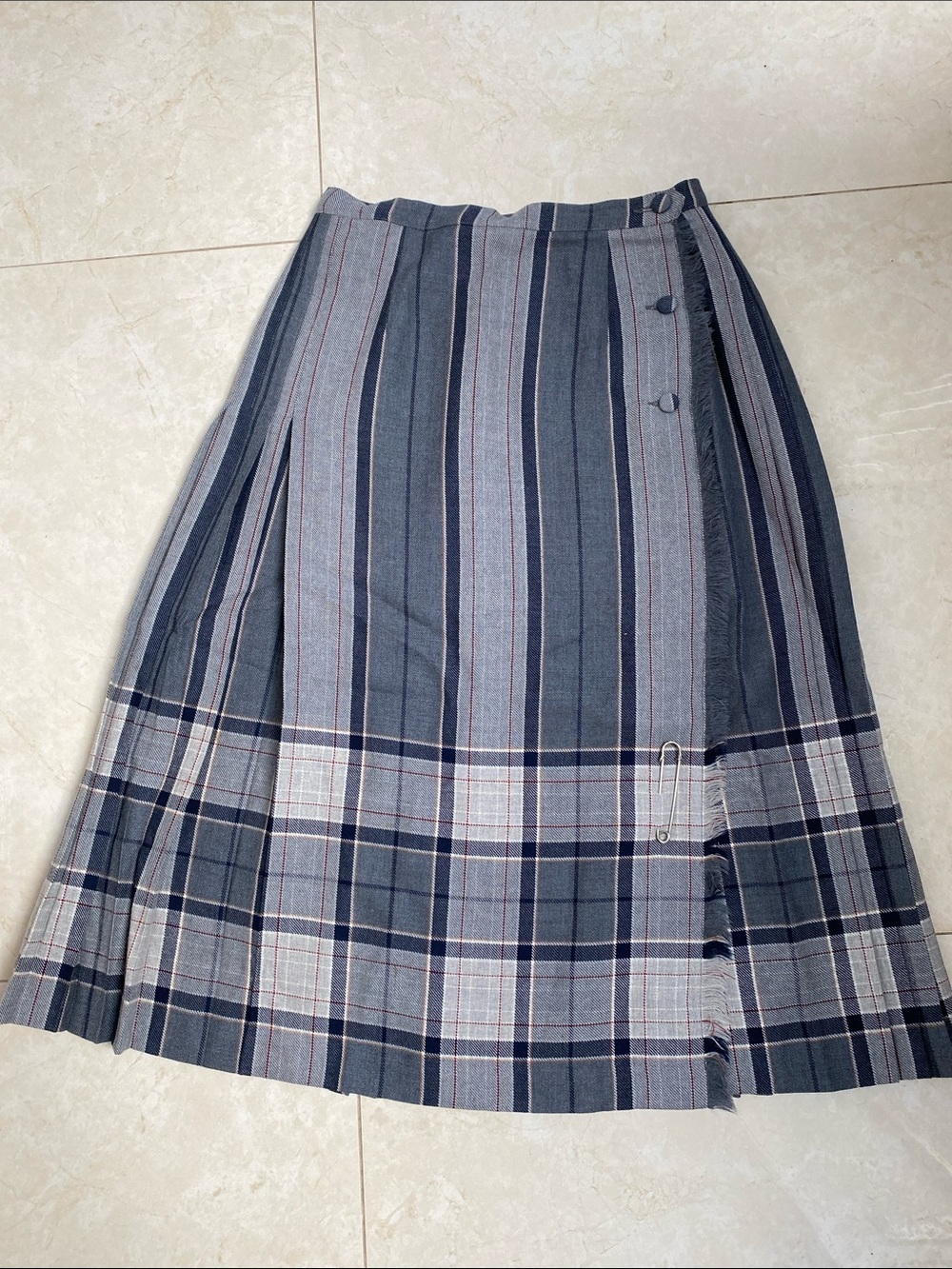 Aljean Canada Vintage Wool Plaid Skirt Gray Size 7 Petite